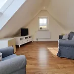Ferienhaushaelfte 