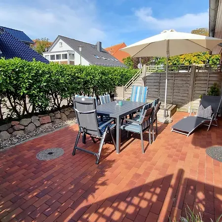 Ferienhaushaelfte 